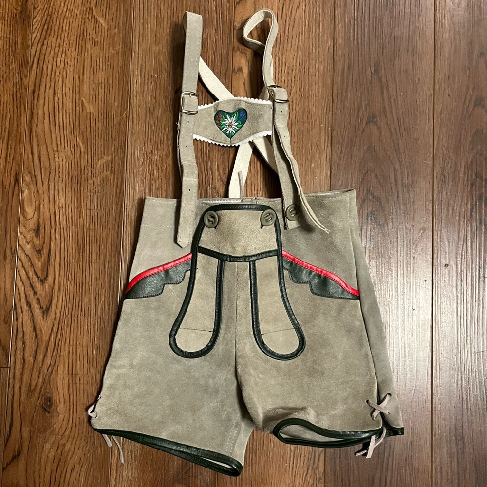 Traditional Kids Lederhosen Size 4